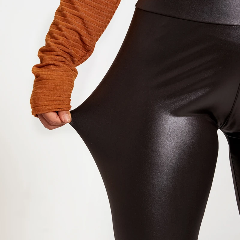 Черные летние брюки из искусственной кожи женские облегающие леггинсы с высокой