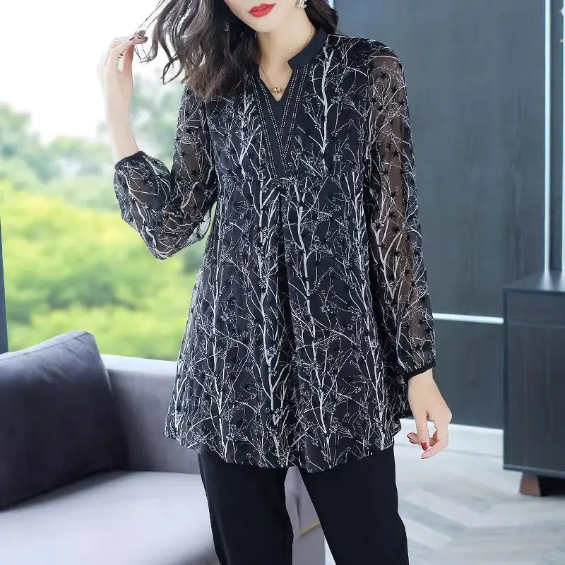 

2021 Fashion Women Spring Summer Style Chiffon Blouses Women Csual Long Sleeve Plus Size Print Loose Shirt Elegant Women Tops