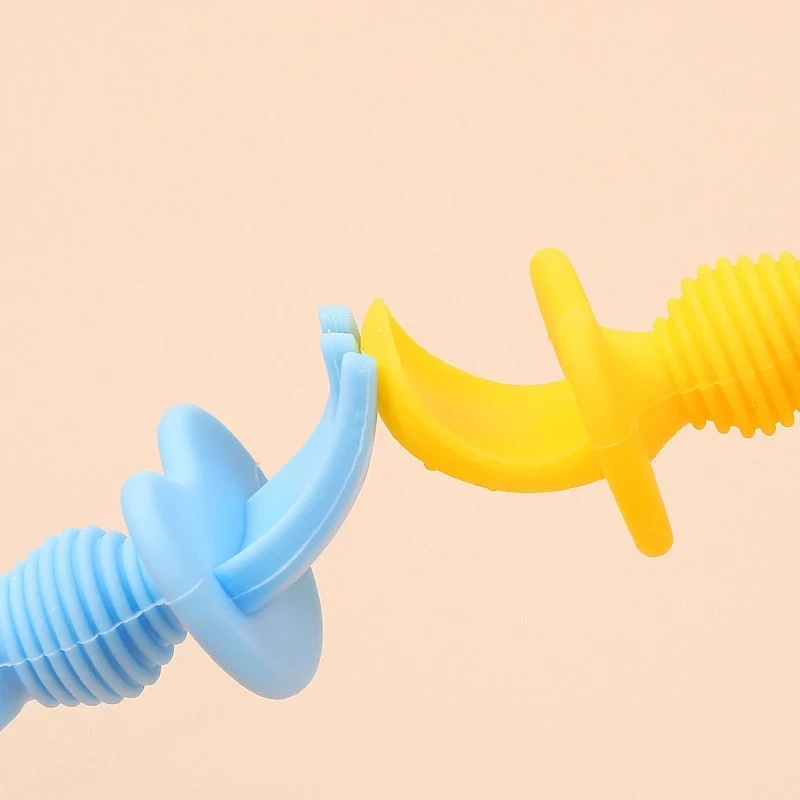 

1 пара мягких детских зубцов, силиконовые режущие колье, игрушка из пищевого силикона, мультяшный крошечный стержень для ухода за ребенком