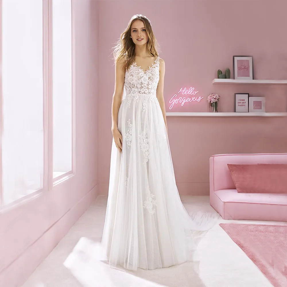 

A Line Summer Beach Party Wedding Dress Simple Applique Cap Sleeve V Neck Button Tulle Floor Length Rustic Bridal Gown