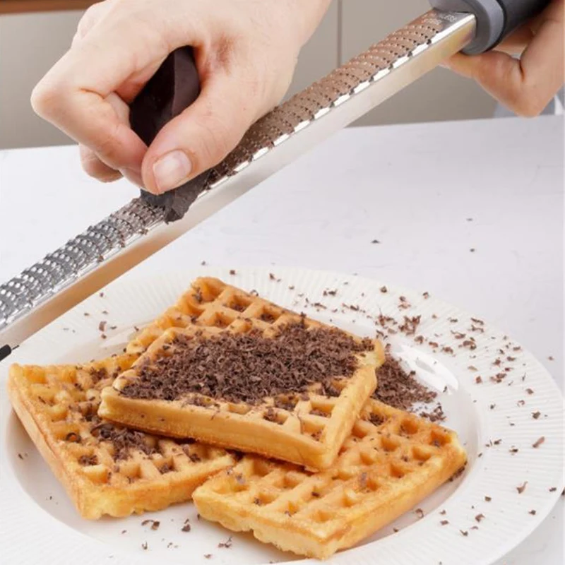 

Lemon Slicer Multifunctional 304 Stainless Steel Cheese Gouging Cheese Graters Random Color Non-slip Handle Tooth Shapes