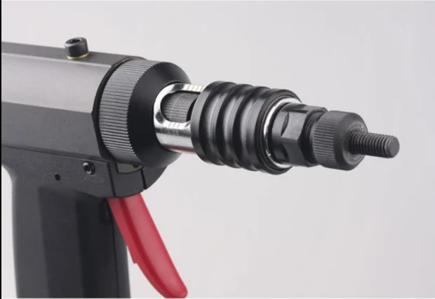 Автоматическая пневматическая заклепочная гайка пистолет машина применимая к