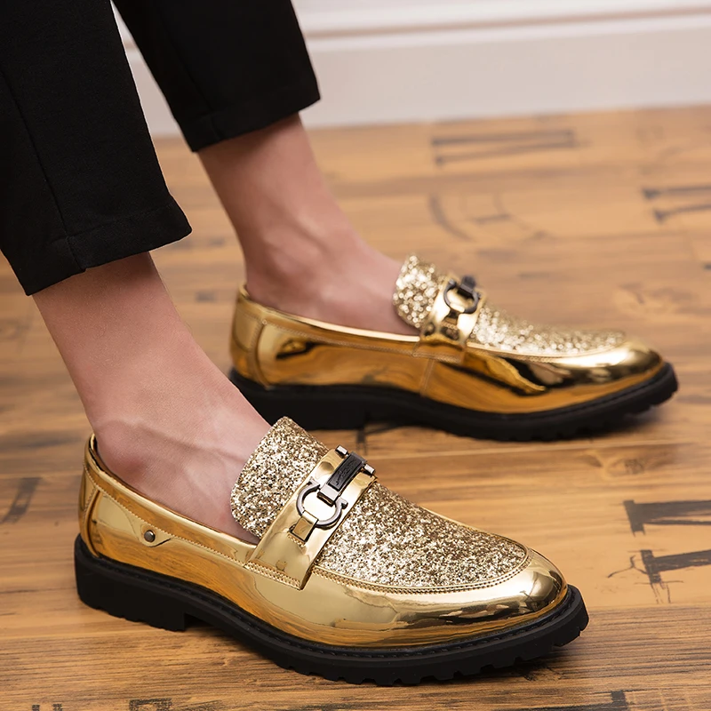 

Shoes Male Flats Loafers Black Patent Leather black gold Loafers Handmade Tassel Men Formal club Wedding party Shoes men