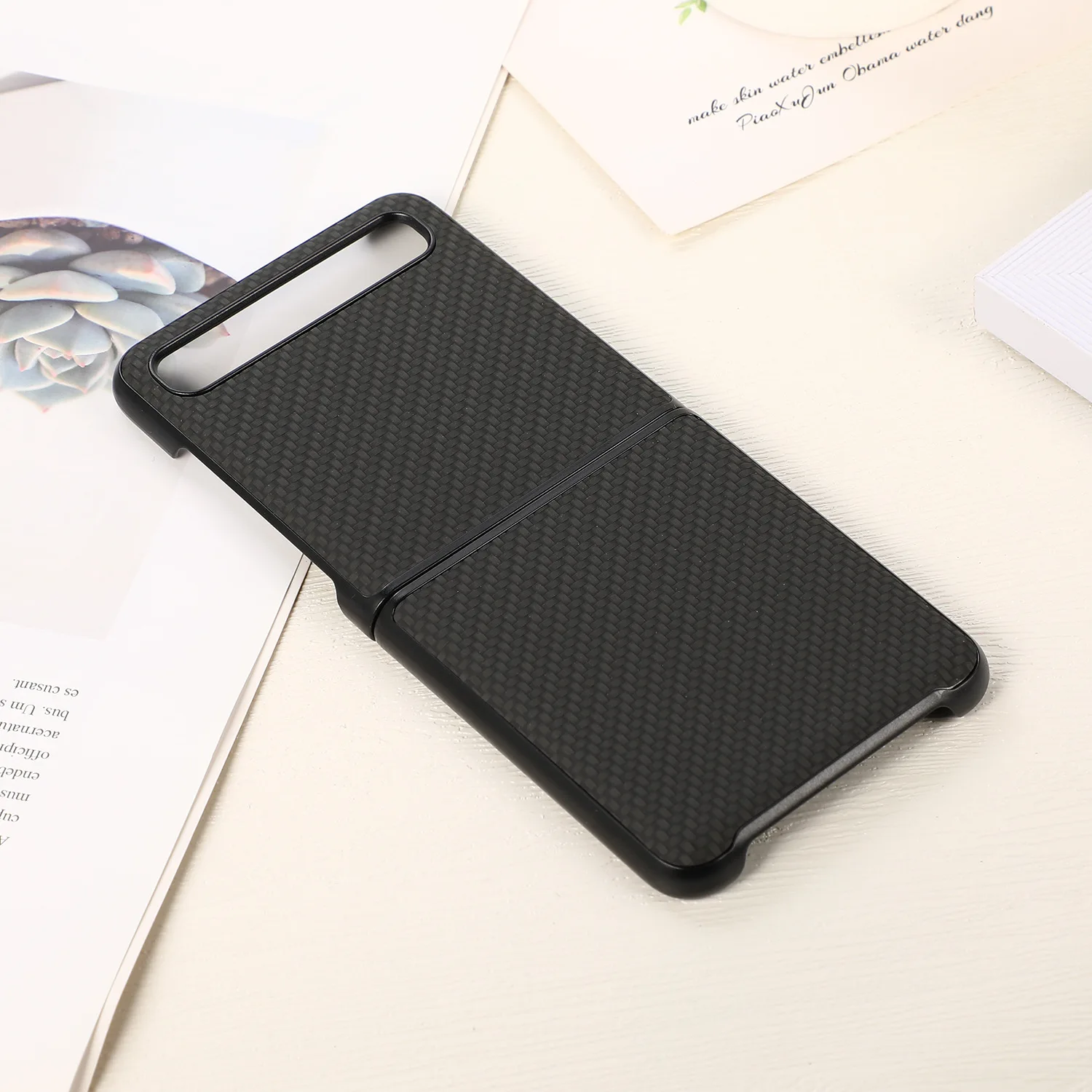 

Чехол-книжка из искусственной кожи для Samsung Galaxy Z