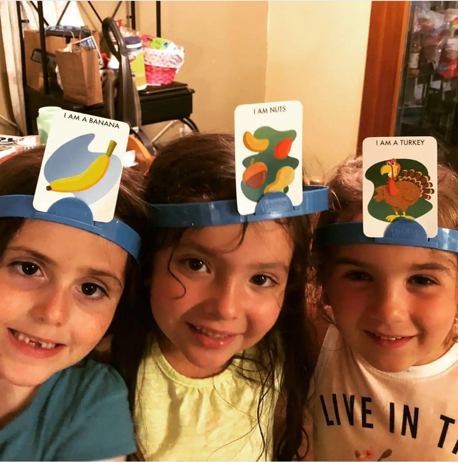 Новая игра Hedbanz быстрый вопрос о том что я настольная с картами забавные гаджеты