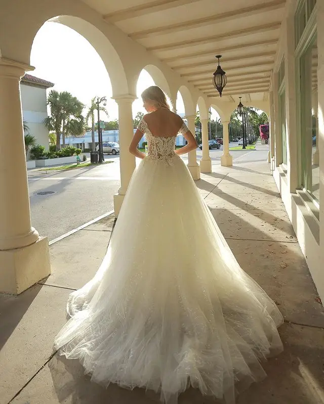 Романтические свадебные платья трапециевидной формы с открытой спиной 2019