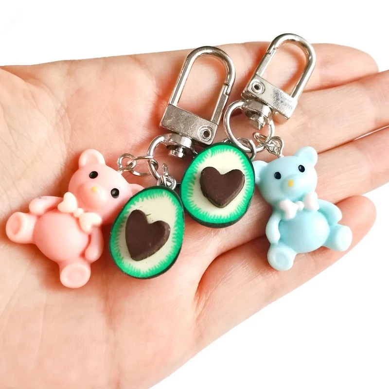 Оригинальный новый брелок в виде сердца авокадо женский на сумку милый