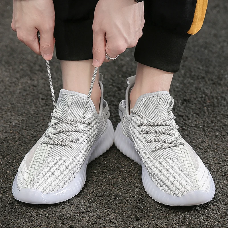 

Fashion Hot Sale Summer New Men's Running Shoes Flying Woven Hollow Breathable Sports Men's Shoes Wear-resistant Mens Sneakers