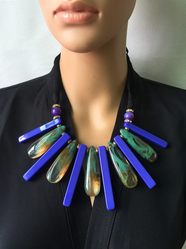 

New fashion rope chain resin color pendant Collar Necklace girl women's personality Necklace