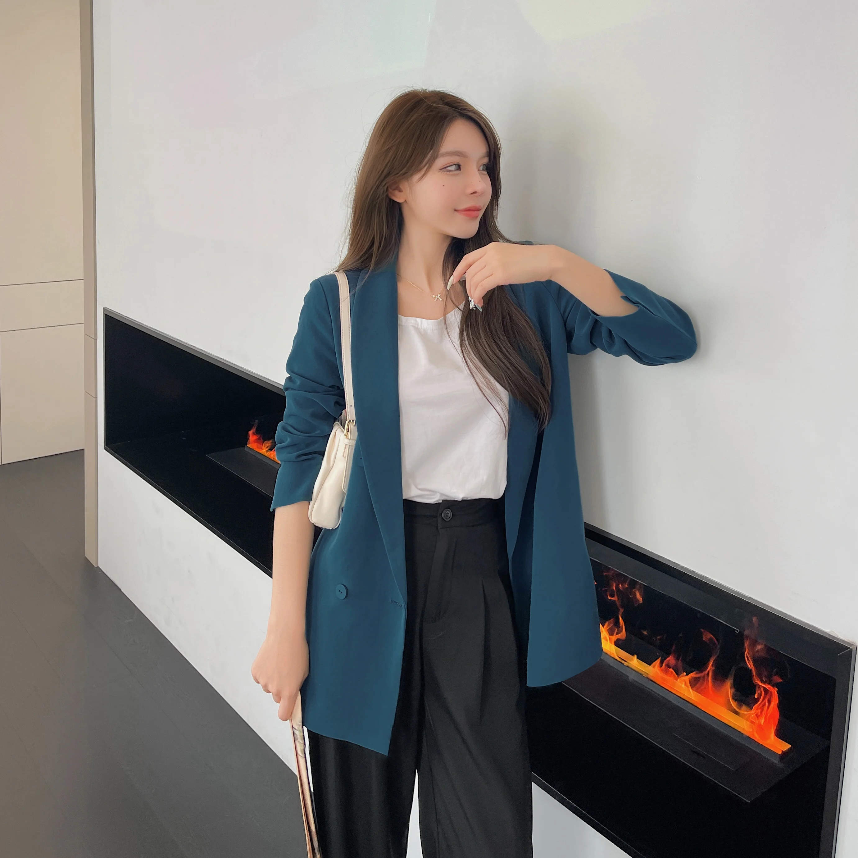 Рисунок 4 - Женский деловой Блейзер на раннюю осень