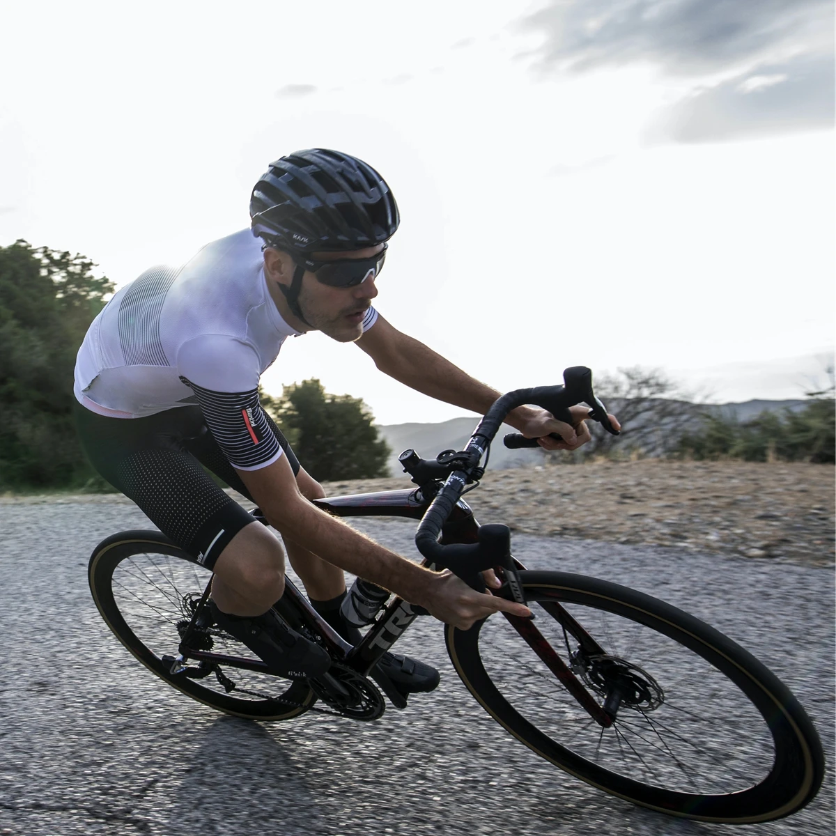 

Santini 2021 Summer Men's Cycling Jersey Light Sport Clothes Pro Team Mountain Bike Clothing MTB Shirt Maillot Ciclismo Hombre