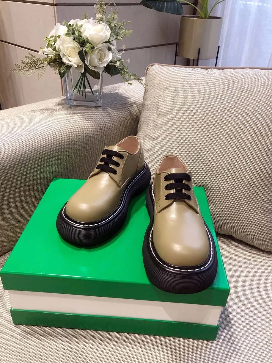 

Genuine Leather Women Casual Shoes Round Toe Lace Up PlAatform Women Loafers Runway Party Dress Shoes Women femmes chaussures 40