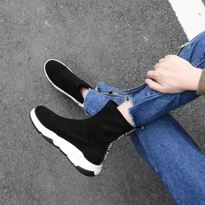 Полусапожки женские Tuyoki черные эластичные на плоской подошве размеры 34-39 | Обувь