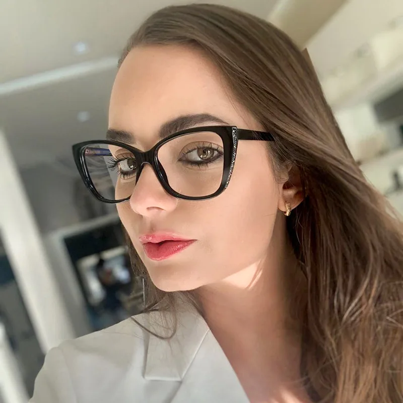 

Filtering Protect Eyesight Anti Blue Light Glasses Ladies Look At Phone Blocking Glare Computer Clear Glasses Women Cat eye