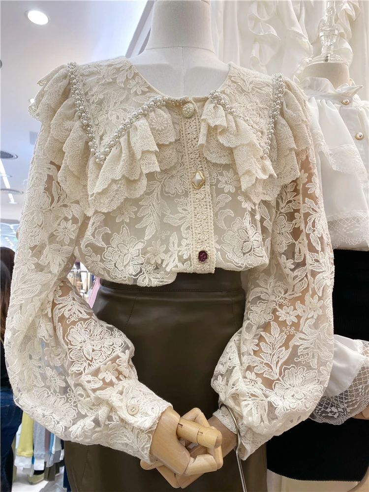 

2021 Spring New French Style Temperament Lace Shirt Doll Neck Blouse Ladies Fairy Pearl Bead Lace Top for Women
