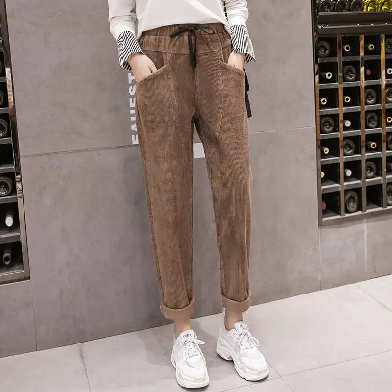 Вельветовые брюки женские спортивные с эластичным поясом осенне зимние