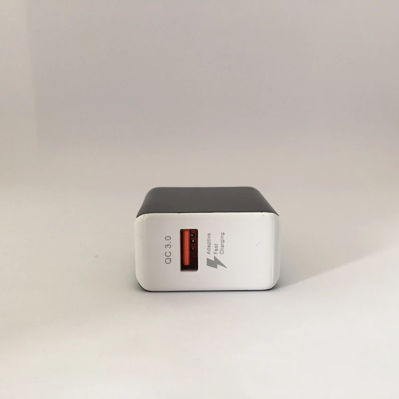 Зарядное устройство с USB-кабелем и адаптером для быстрой зарядки | Мобильные