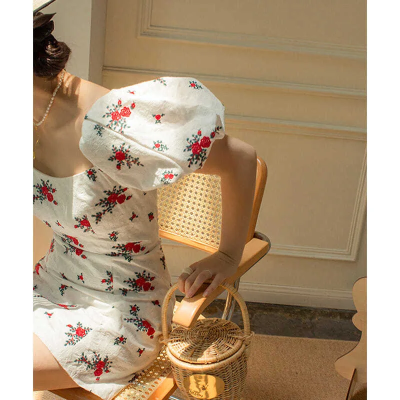 

ZHISILAO Elegant Floral Print Party Dress French Vintage White A-line Straight Puff Sleeve Dress Holiday Summer Vestidos 2021