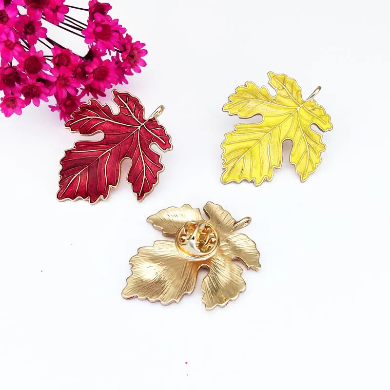 

Small And Pure And Fresh Leaf Shape Corsage, Maple Leaf Cowboy Accessories Jewelry Art Van Maple Leaf Shape Drip Brooch