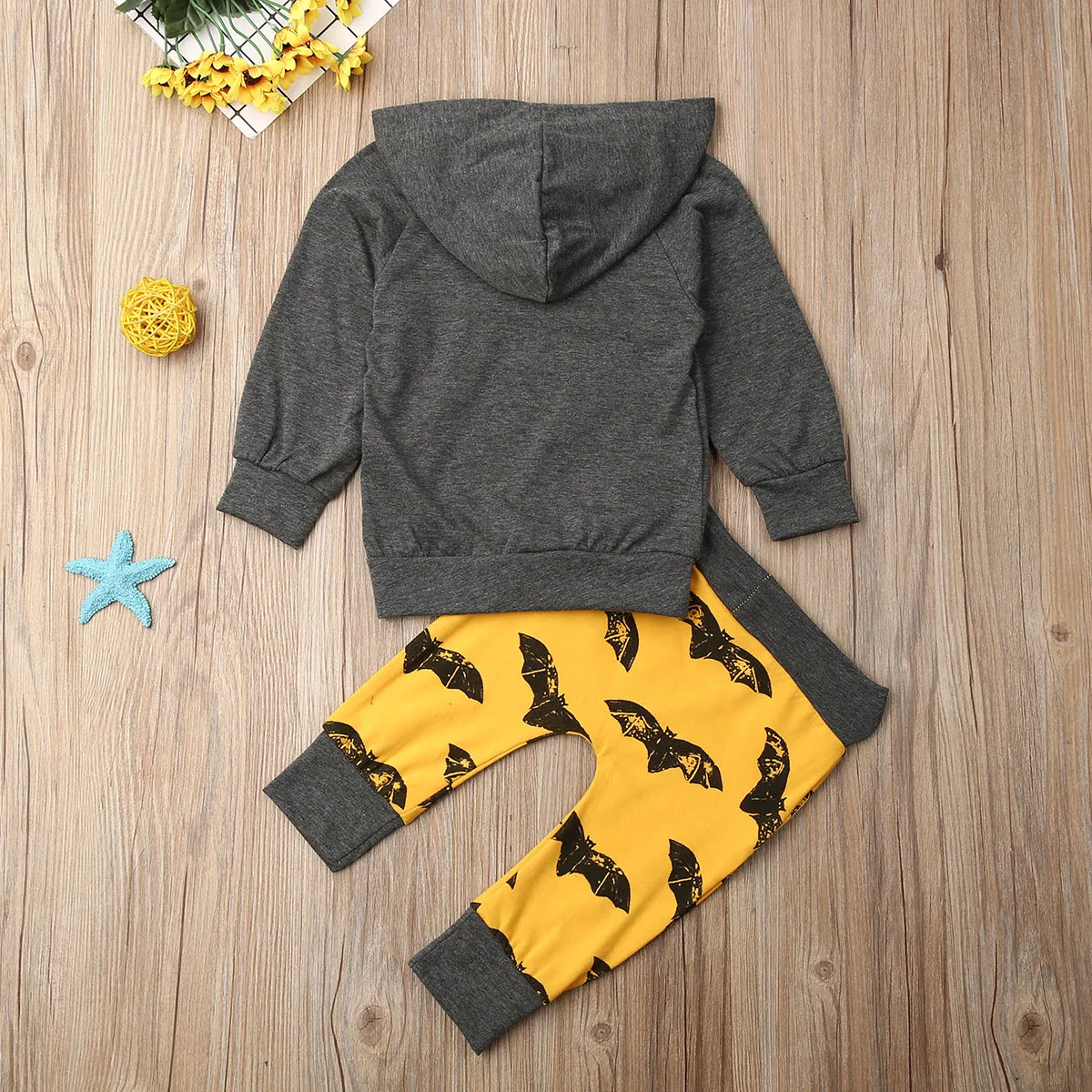 Комплект одежды для новорожденных мальчиков толстовка с капюшоном и штаны