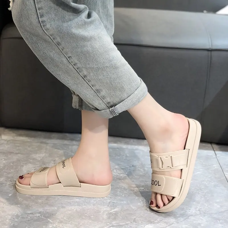 

Summer Wear Versatile Trend Beach Flip Flop 2021 New Letter Buckle Thick Bottom Front And Back Double Band