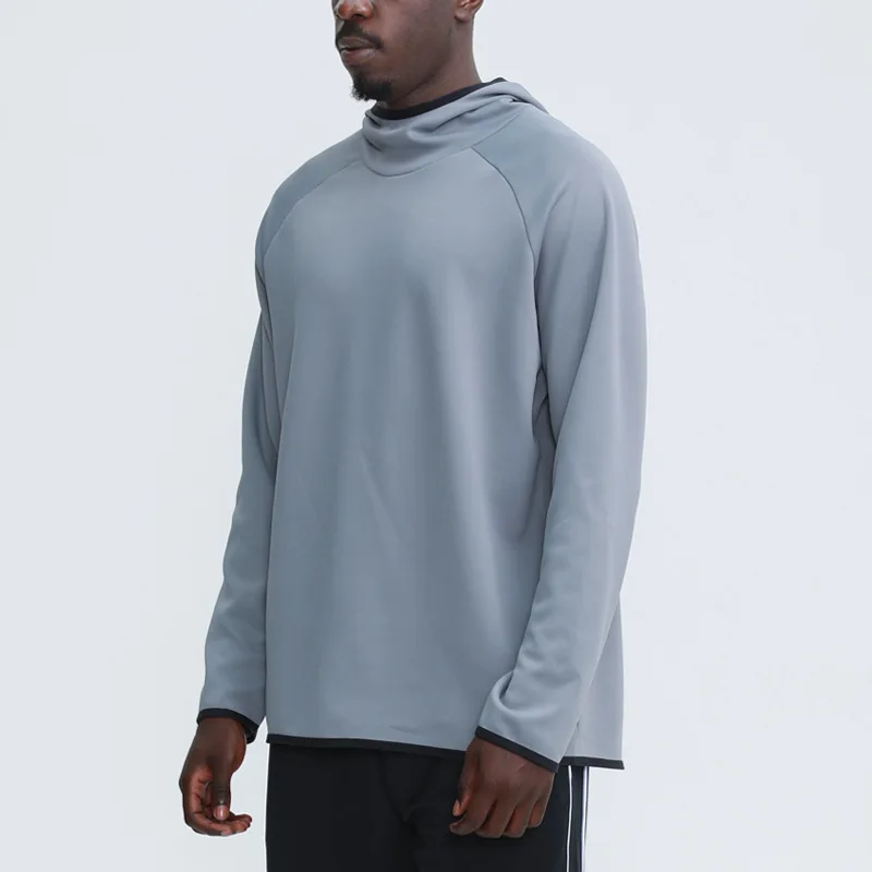 

Hoodies & Sweatshirts