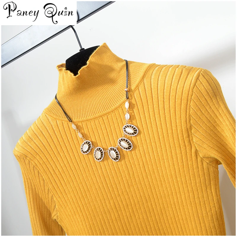 Женское платье свитер с разрезом сбоку длинное облегающее высоким воротником и