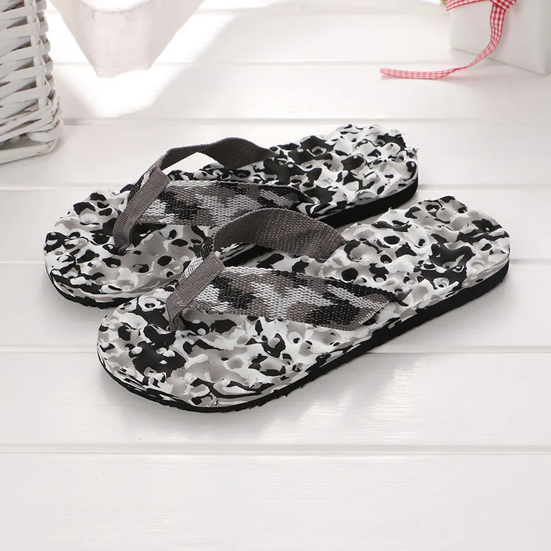 

Explosive Style All-match Herringbone Men Slippers Summer Fashion Comfort Outer Slippers Flat Non-slip Beach Shoes Men Sandals