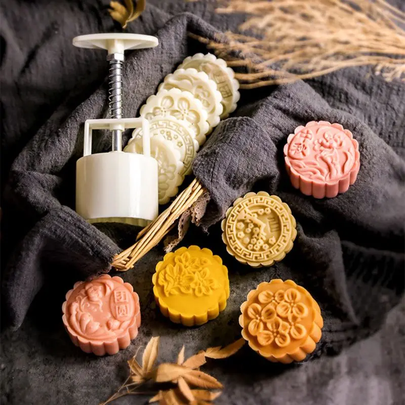 

75g Mooncake Moon Cake Plunger Pastry Mold Cookie Cutter With 5 Flower Stamps