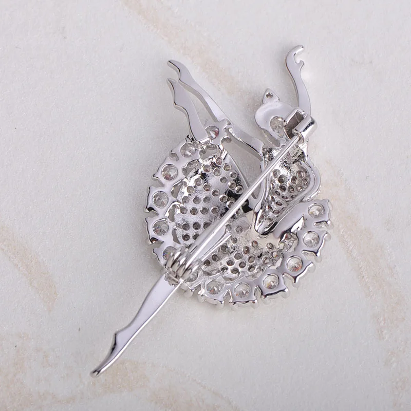 Женская брошь в форме балерины Blucome изысканная с микроинкрустацией из циркония