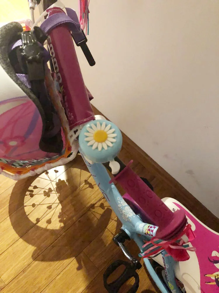 Cycling Ring Bike Bell Bicycle Alarm Daisy Flower Multi-color Funny Bicycle Horns Bike Kids Children for Handlebars