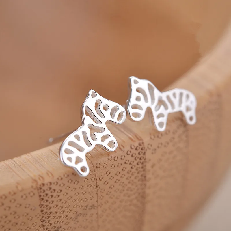 Серьги-гвоздики в этническом стиле с зеброй из стерлингового серебра 925 пробы для