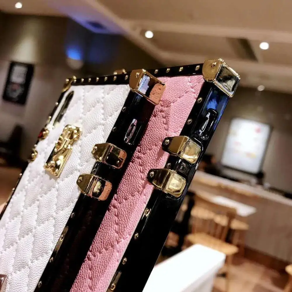 

Parchment mobile phone case