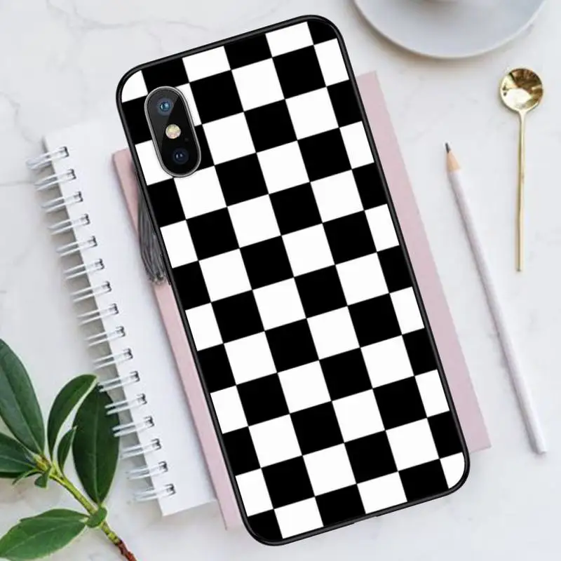 

Black and white checked cattle Phone Case for iPhone 11 12 pro XS MAX 8 7 6 6S Plus X 5S SE 2020 XR Luxury brand shell