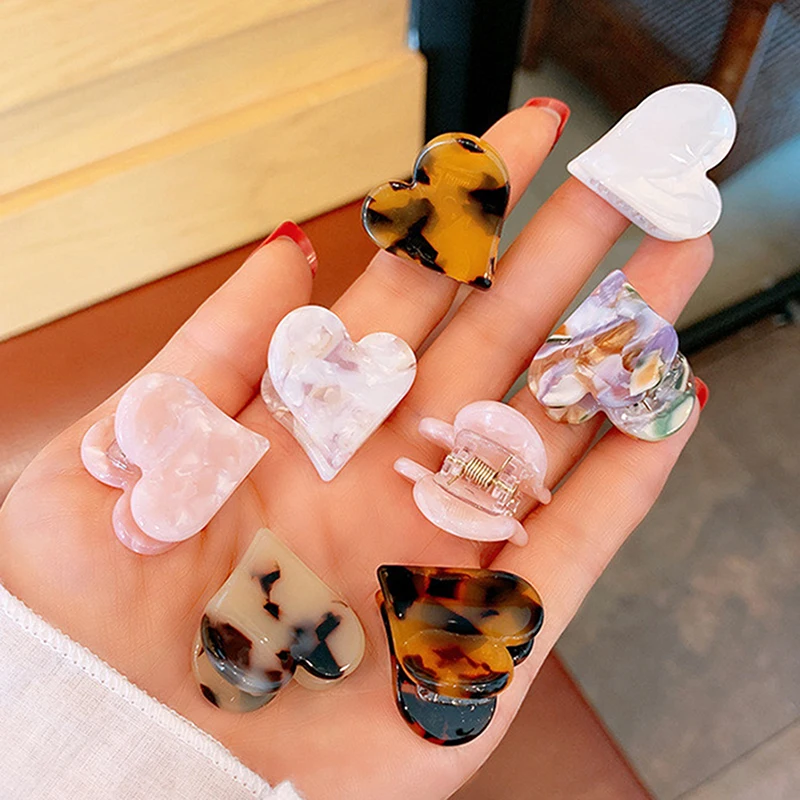 

Милые мини заколки для волос в форме сердца для женщин заколка для волос в форме когтя шикарные заколки простые заколки для волос аксессуар...