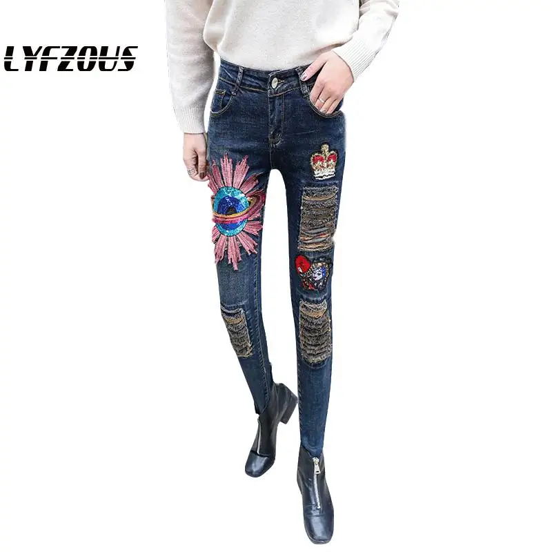 

Fashion Sequins Crown Planet Patch Jeans Trousers Female High Waist Ripped Denim Pants Woman Casual Plus Size Jeans For Women