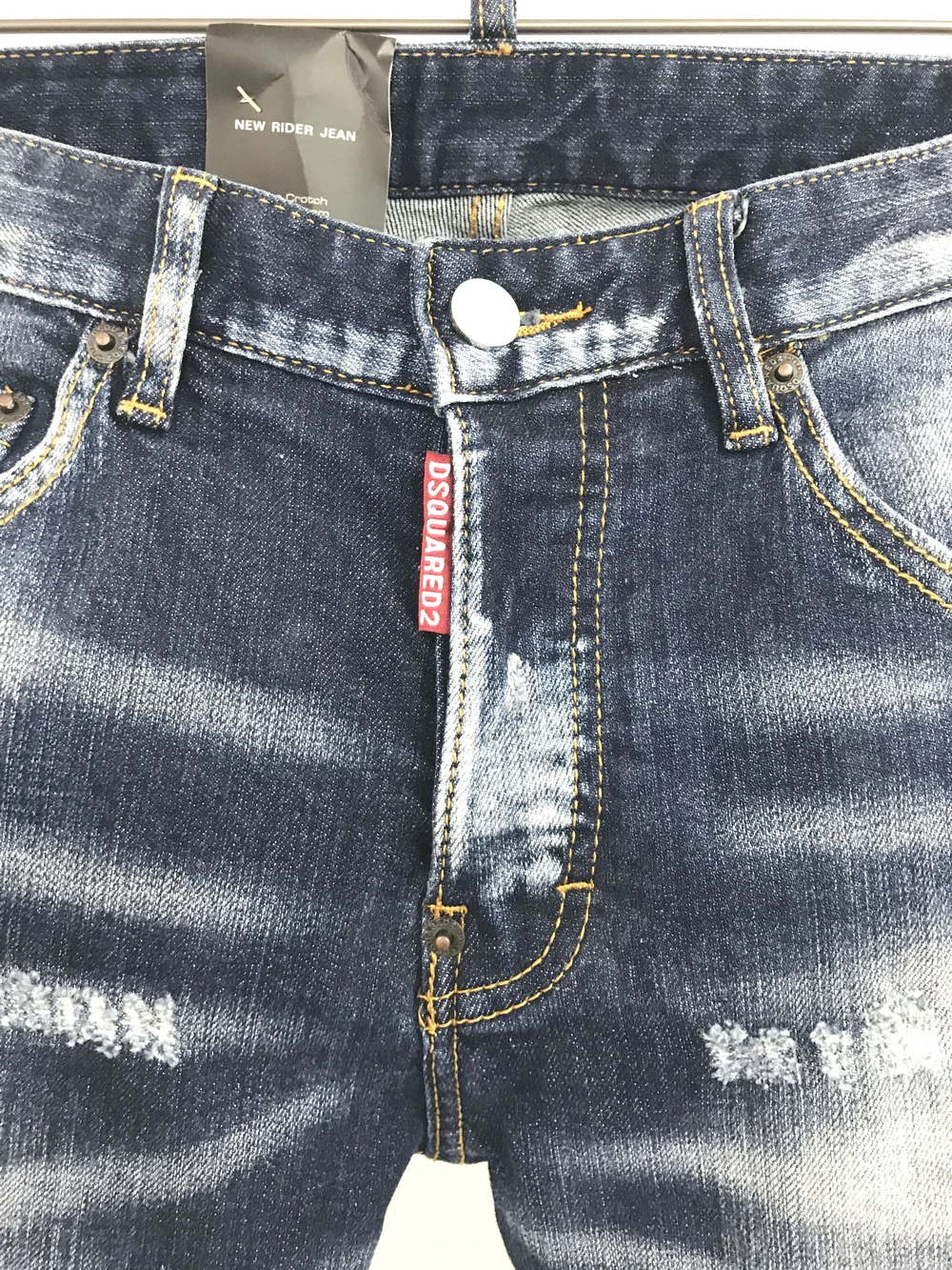 DSQUARED2 Men's/Women's Washed Blue Simple Slim-Fit Stretch Hole Patch Jeans  9818