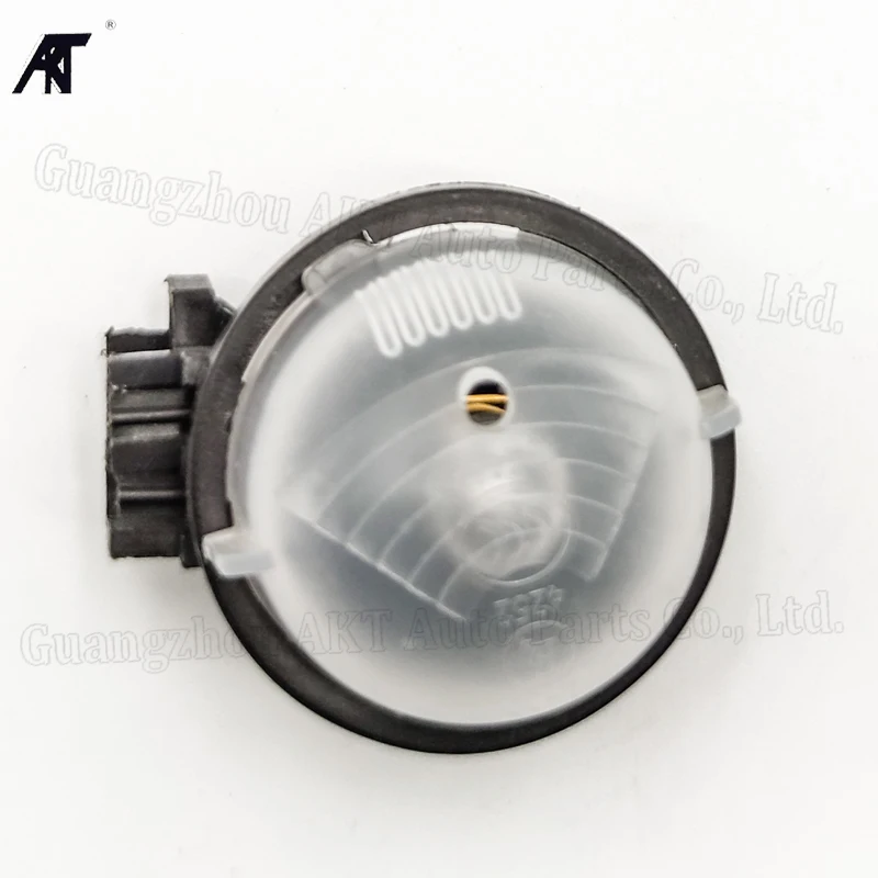 Пластина заднего номерного знака светильник для Suzuki Alto 2009-2013 Swift 2005-2013 SX4 2006-2013