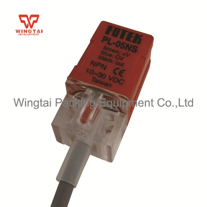 

Square Type Fotek PL-05NS Analog Inductive Proximity Sensor
