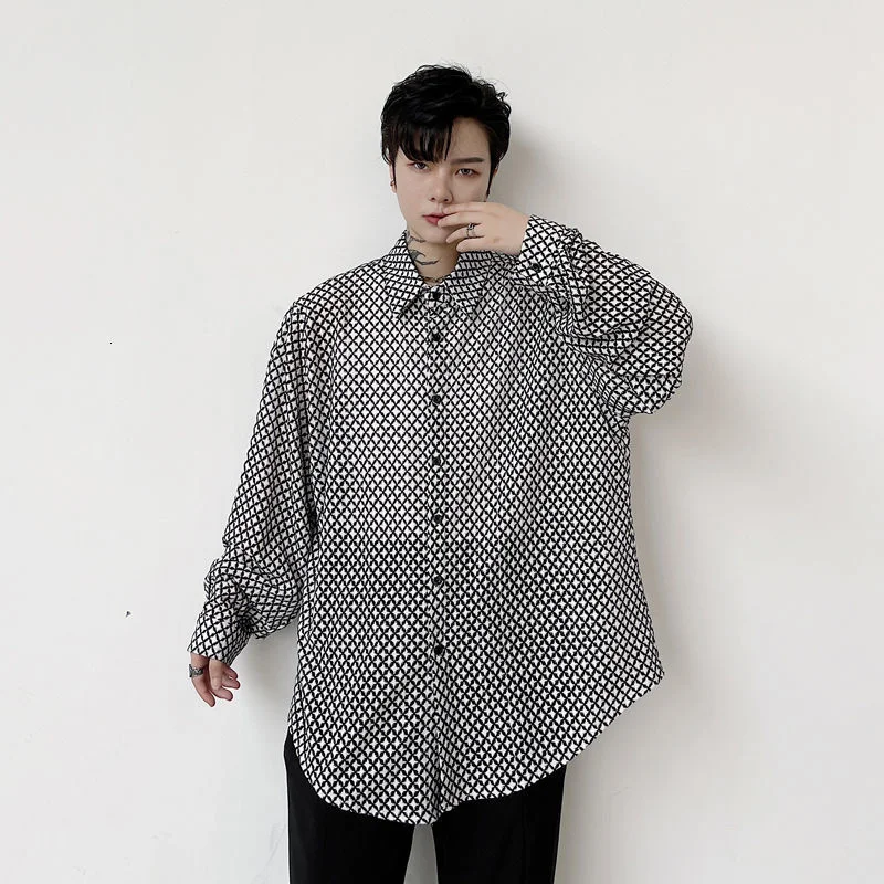 

2021 Autumn Knitted Fabric Geometric Pattern Men's Loose Casual Long Sleeve Shirt Oversize Male Streetwear Fashion Shirts Tops
