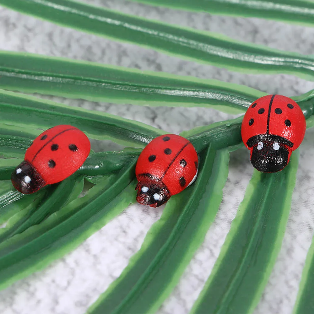 100 шт. деревянная Божья коровка фигурки детей окрашенные клейкие миниатюрные DIY