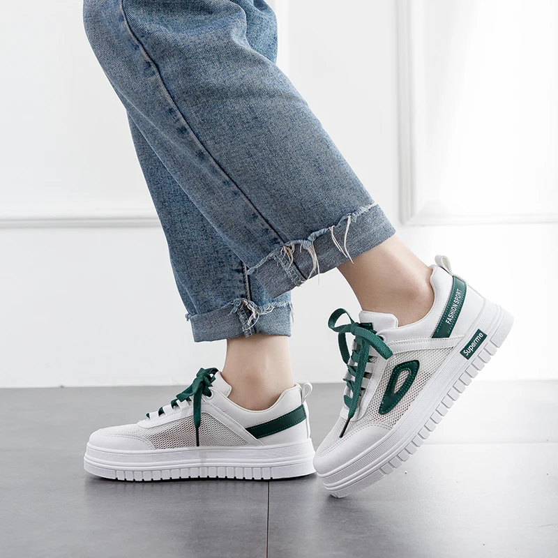 Женские беговые кроссовки с высоким берцем зимние теплые черные на танкетке