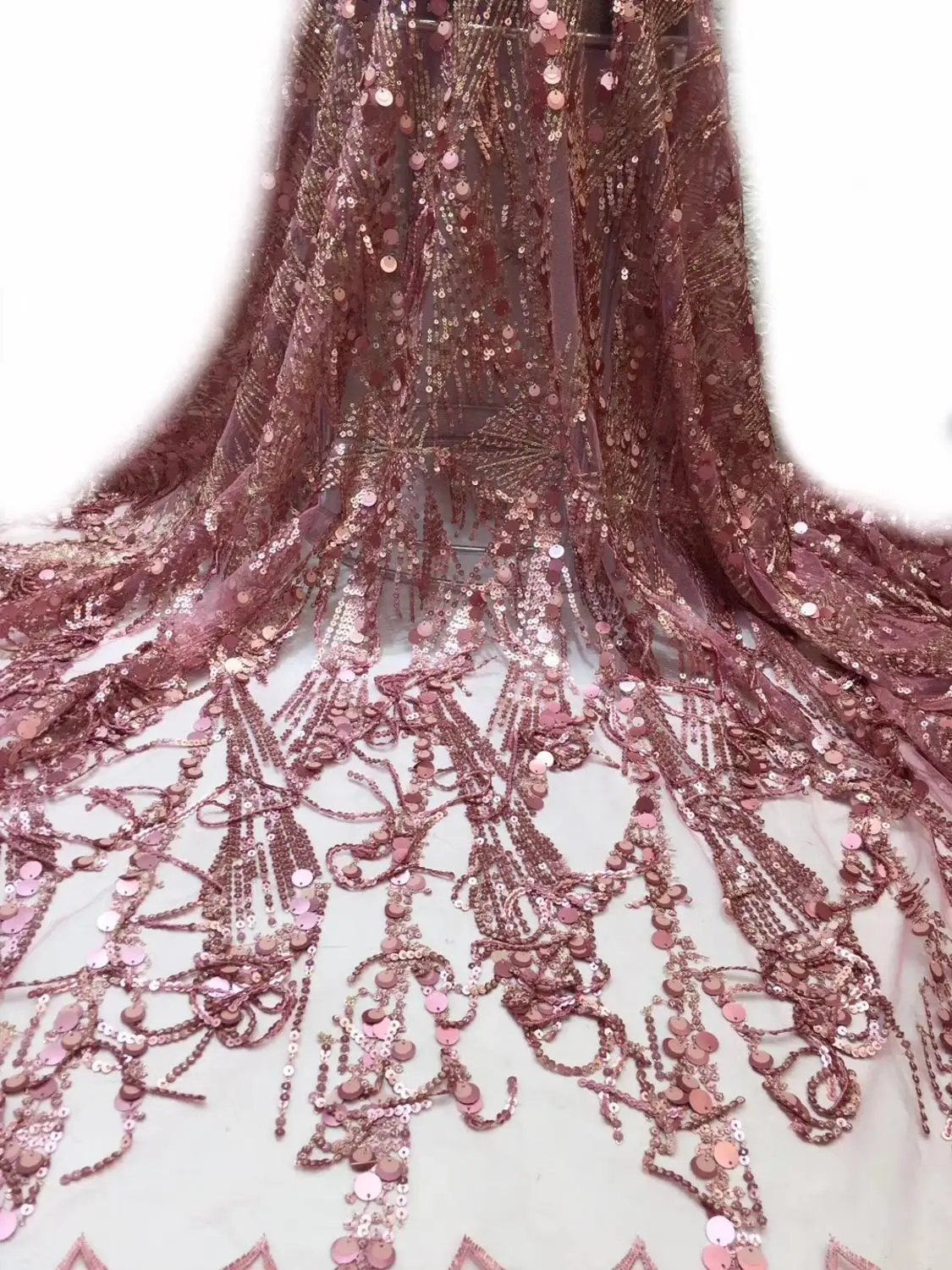 

Latest Nigerian Tulle Lace 2019 French Net Lace Fabric For Nigerian tassels Embroidery African Lace Fabric ZXOC031