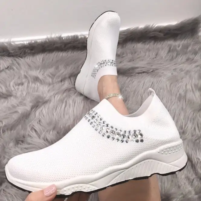 

2021 Woman flats shoes women sneakers ladies shoes female flats slip on plus size shoes breathable mesh flats crystal footwear