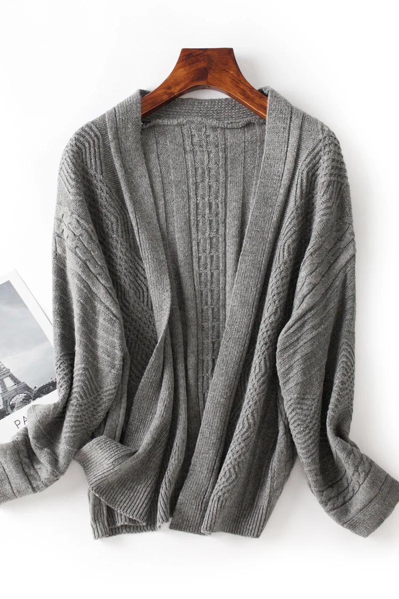 

Korean new lazy chic loose sweater jacket women's knitting cardigan 2021 new spring and Autumn