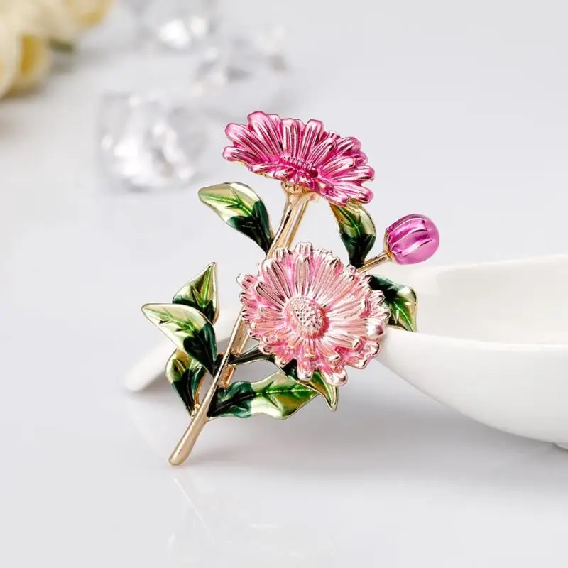 Элегантные Броши с маргаритками и цветами Значки для одежды свитера женского