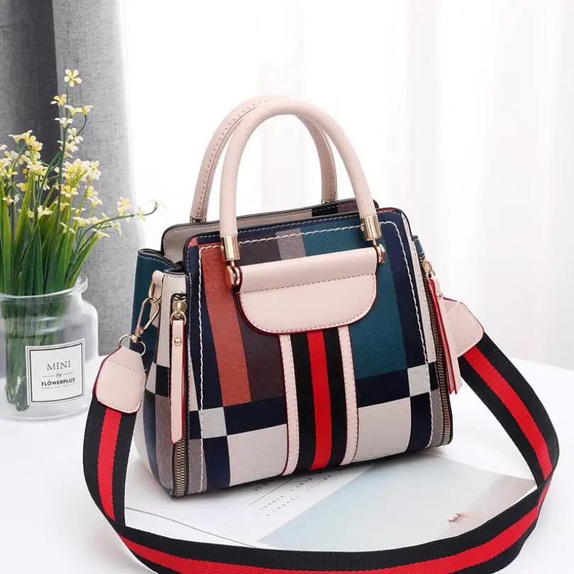 

Новая роскошная дизайнерская женская маленькая квадратная сумка, женская сумка-мессенджер через плечо, сумки с принтом