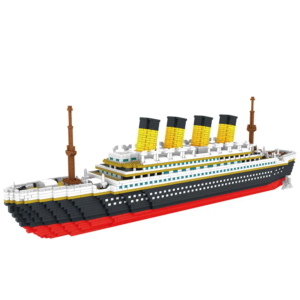 

3800PCS Blocks Titanic Cruise Ship Model Boat Model DIY Assemble Building Blocks Classical Brick Toys Xmas Gift For Children