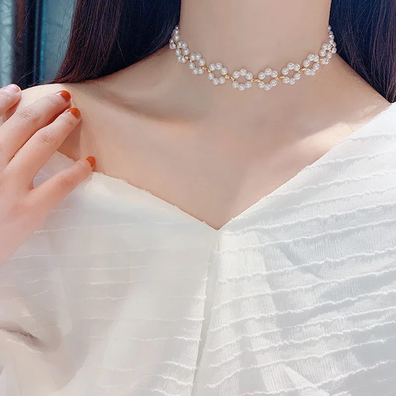 

FYUAN Fashion Choker Necklaces New Bijoux Simulated Pearl Chain Necklaces for Women Statement Jewelry Party Gifts