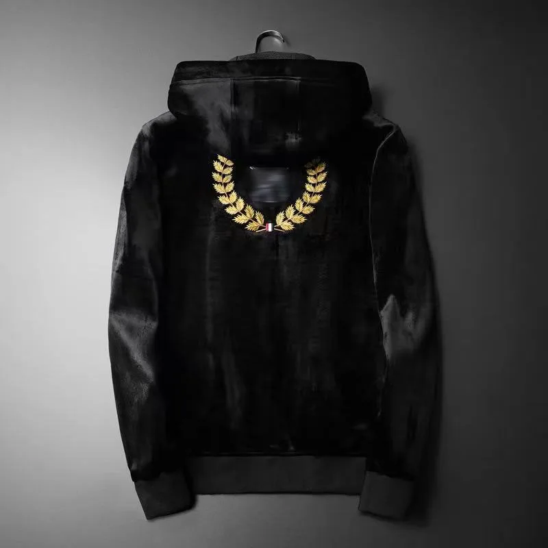 

Fashion trend high-end winter new products 2021 thickened double-faced fleece men's casual long-sleeved sports suit